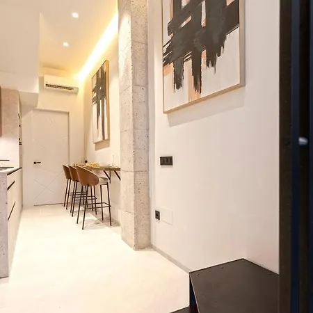 Appartamento Magnificent Renovated 2bd 2bth Duplex With Backyard - Centre *